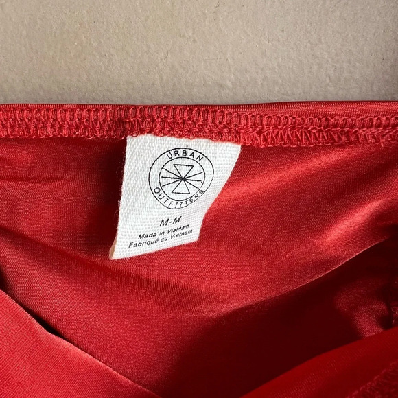 Urban Outfitters Burnt Orange Crop Top - Size M - Picture 2 of 5